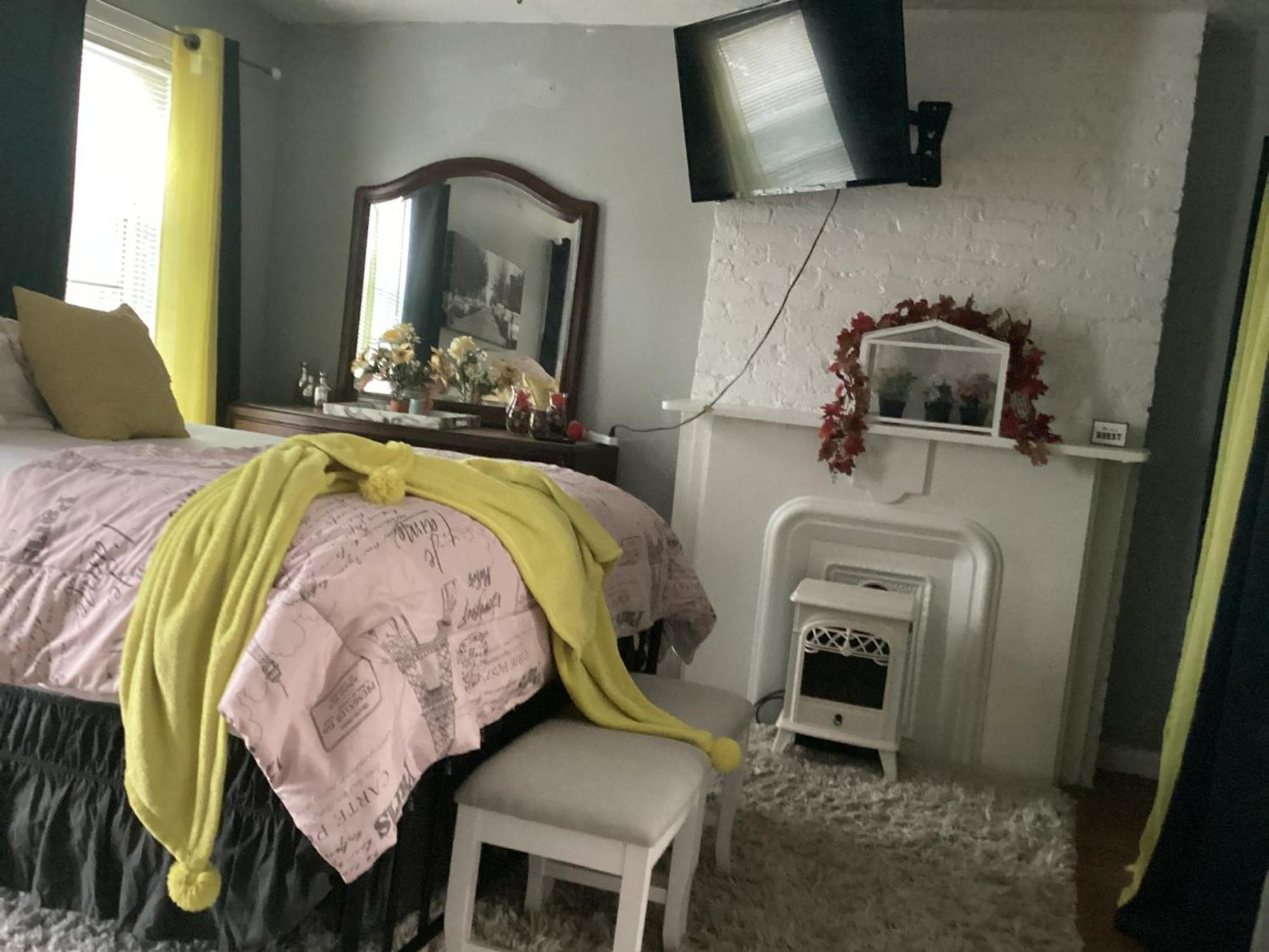 Call Hone Apartment New York